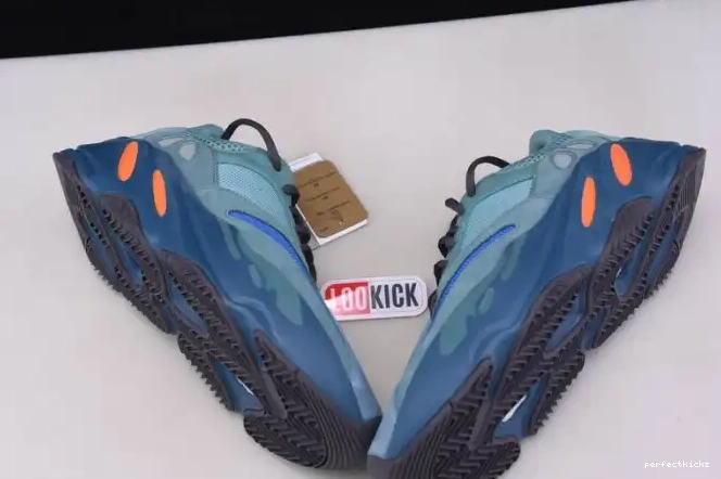 Blue Adidas 700 Yeezy Sea GZ2002 Boost 0614